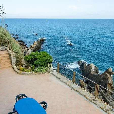 Ferienwohnung Fur 11 Personen 1 Kind Ca 170 M In Piani, Italienische Riviera Italienische Westkuste