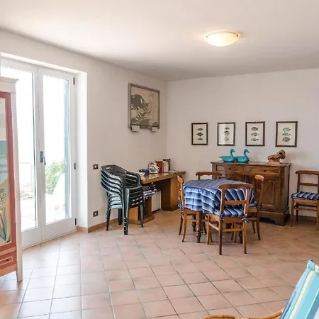 Apartmán Ferienwohnung Fur 11 Personen 1 Kind Ca 170 M In Piani, Italienische Riviera Italienische Westkuste Cipressa