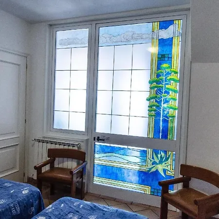 Apartmán Ferienwohnung Fur 11 Personen 1 Kind Ca 170 M In Piani, Italienische Riviera Italienische Westkuste *
