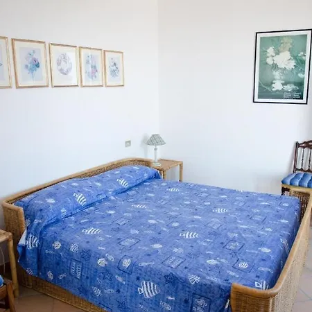 Ferienwohnung Fur 11 Personen 1 Kind Ca 170 M In Piani, Italienische Riviera Italienische Westkuste